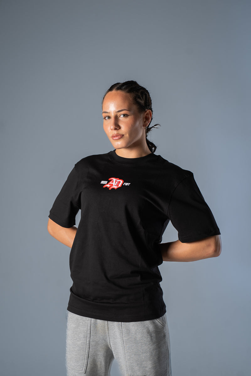 "Iron Elbow" T-Shirt Alina Dalaslan Edition