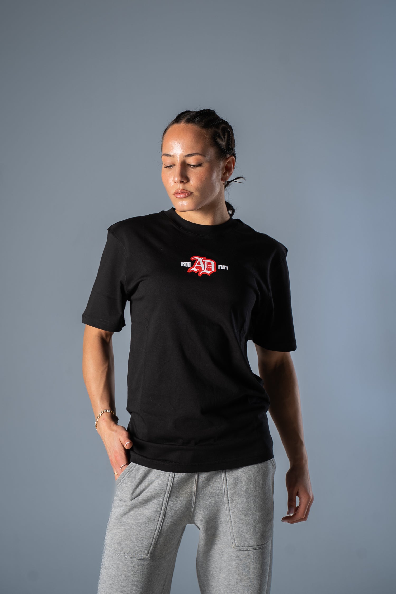 "Iron Elbow" T-Shirt Alina Dalaslan Edition
