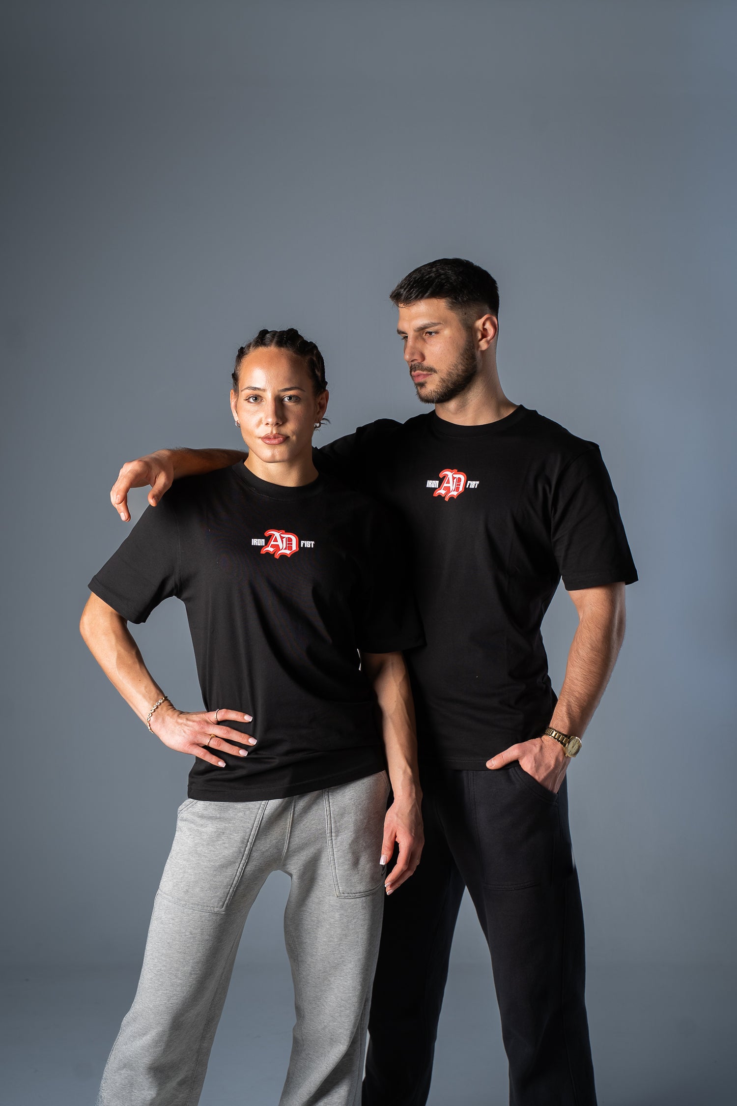 "Iron Elbow" T-Shirt Alina Dalaslan Edition