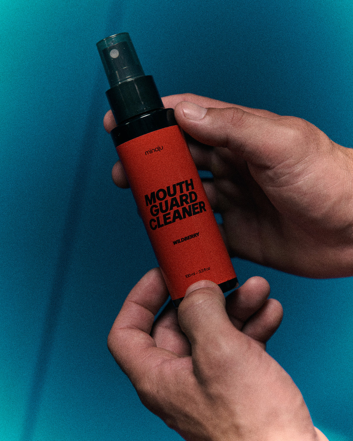 MINAJU - Mouth Guard Cleaner